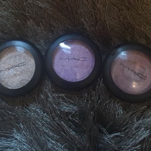 Mac cosmetics bundle